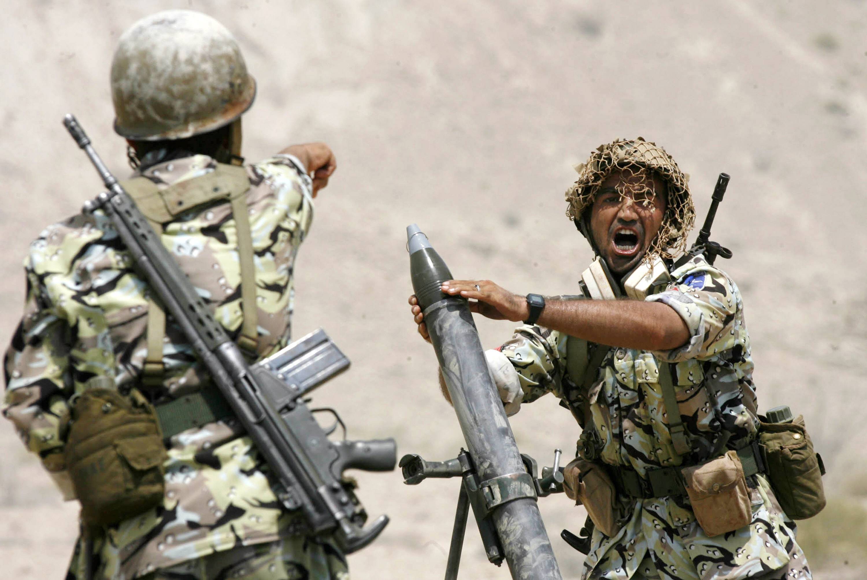 Teheran schickt Moskau 300.000 Artilleriegeschosse! Waffenhandel zwischen den Mullas und Putin blüht auf!