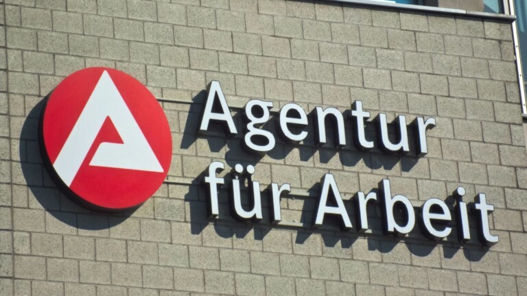 Insolvent! Karstadt und Galeria Kaufhof sind wieder pleite! Benko reißt alle in die Tiefe