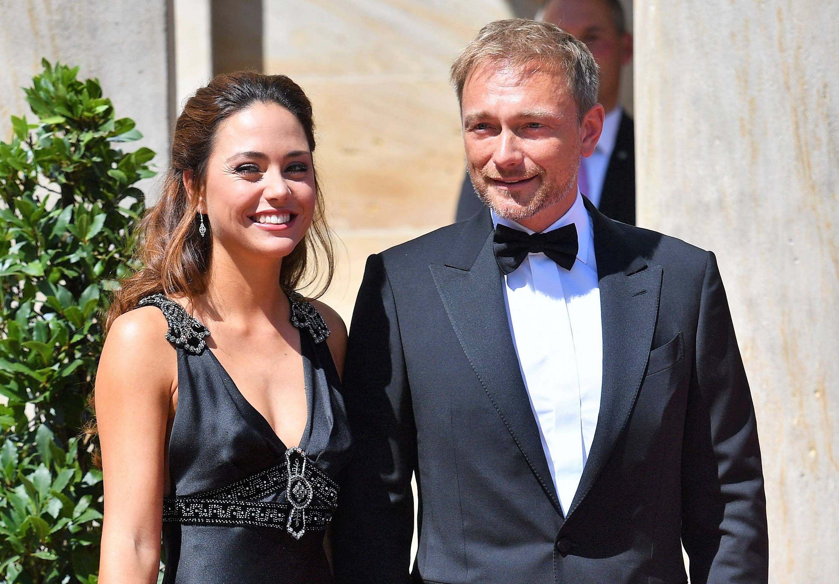 "Shitstorm" für Christian Lindner nach diesen Bildern! "Schlechtester Wirtschaftsminister aller Zeiten!"